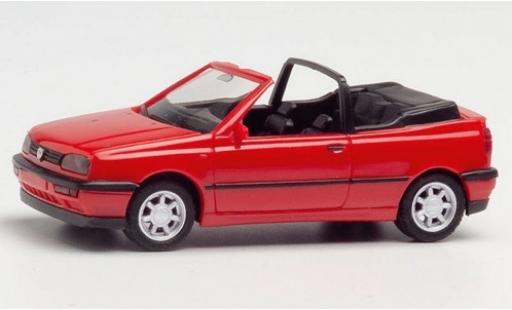 Modelauto Volkswagen Golf Cabriolet III rood 1/87 Herpa