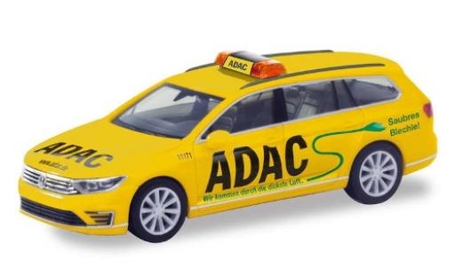 Modelauto Volkswagen Passat Base Variant GTE ADAC 1/87 Herpa