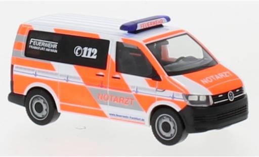 Modelauto Volkswagen T6 T6 Notarzt Brandweer Frankfurt / Main 1/87 Herpa