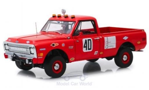 Modelauto Chevrolet C-10 Pickup Baja 1000 Truck rood 1969 1/18 Highway 61