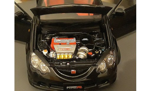 Honda Integra Type R 1/18 Autoart DC5 zwart jantes mugen 17 pouces modelauto