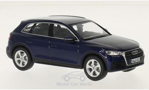 Modelauto Audi Q5 suv blauw 2016 1/43 iScale