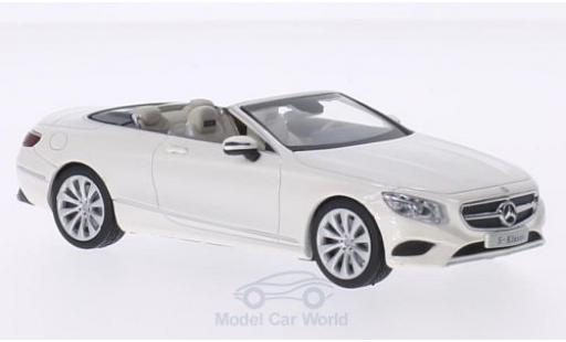 Modelauto Mercedes Classe S Cabriolet metallic wit 1/43 iScale