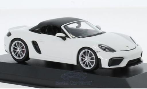 Modelauto Porsche 718 Spyder (982) wit 2019 1/43 Minichamps
