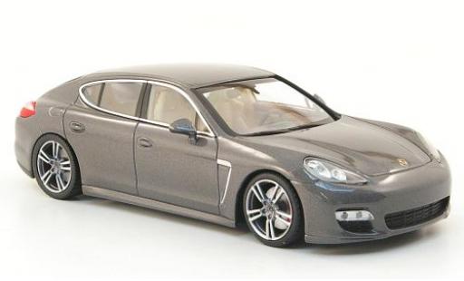 Modelauto Porsche Panamera Turbo S metallic grijs 2010 1/43 Minichamps