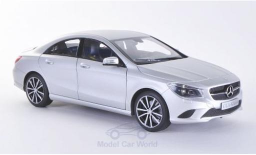 Modelauto Mercedes CLC Base CLClasse A (C117) mat-grijs 2013 1/18 Norev