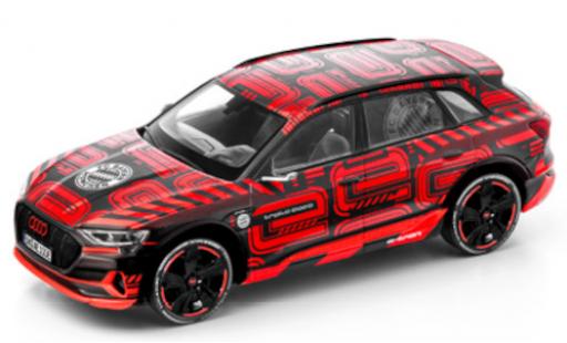 Modelauto Audi e-tron suv I-Spark E-tron triple 2020 mate zwart/D&Atilde;&copy;corer FC Baviera M&Atilde;&frac14;nchen 1/43 Spark