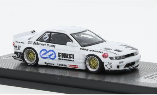 Modelauto Nissan Silvia S13 () Pandem V2 wit RHD 1/64 INNO64