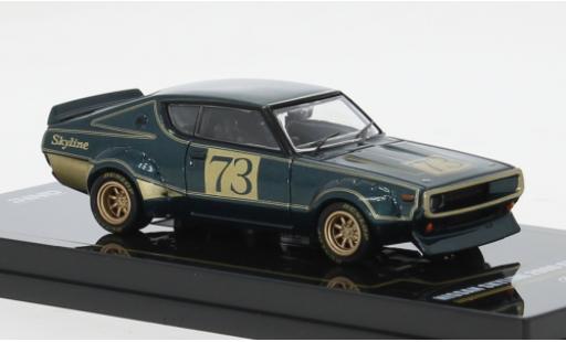 Modelauto Nissan Skyline 2000 GT-R (KPGC110) groen/gold 1972 1/64 INNO64