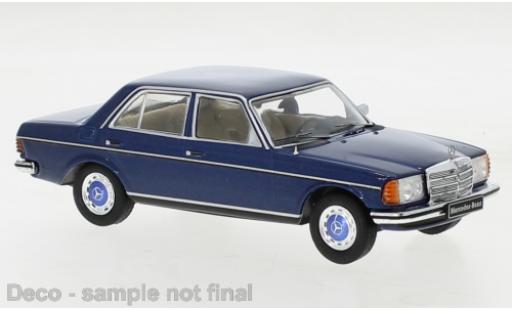 Modelauto Mercedes 240 Coupe D (W123) metallic blauw 1976 1/43 IXO