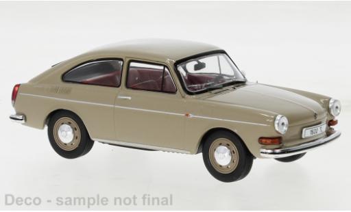 Modelauto Volkswagen 1600 Base TL beige 1969 1/43 IXO
