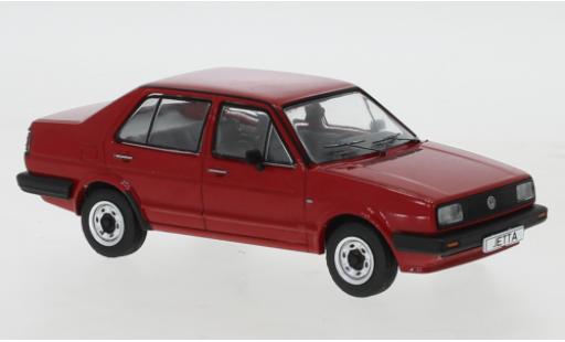 Modelauto Volkswagen Jetta I II rood 1984 1/43 IXO
