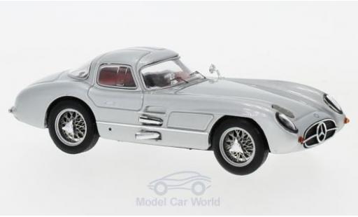 Modelauto Mercedes 300 Coupe SLR Uhlenhaut (W196S) grijs 1955 1/43 IXO