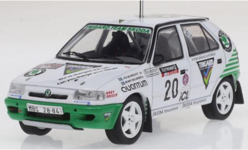 Modelauto Skoda Felicia Kit Car No.20 Trigard Team RAC Rally 1995 S.Blomqvist/B.Melander 1/43 IXO