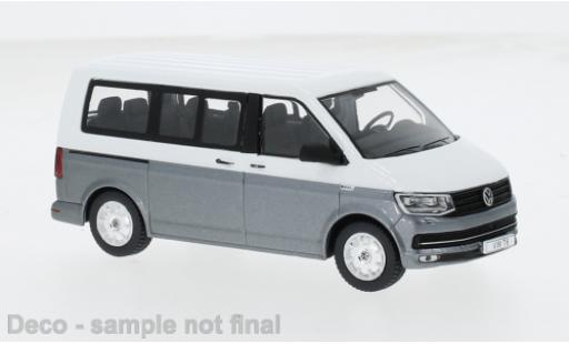 Modelauto Volkswagen T6 T6 Multivan wit/grijs 2017 1/43 IXO