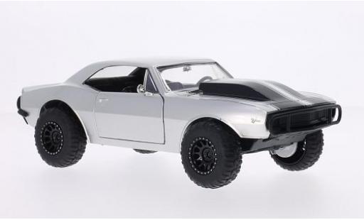 Modelauto Chevrolet Camaro Z28 Z/28 Off Road grijs/zwart Fast & Furious 1967 1/24 Jada Toys