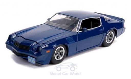Modelauto Chevrolet Camaro Z28 blauw Stranger Things 1979 met Sammelm&Atilde;&frac14;nze 1/24 Jada Toys