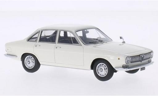 Modelauto Alfa Romeo 2600 osi de luxe wit 1965 1/43 Kess