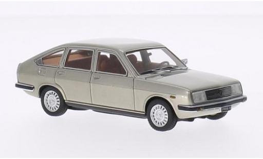 Modelauto Lancia Beta berline Berlina 1600 2S metallic beige 1978 1/43 Kess