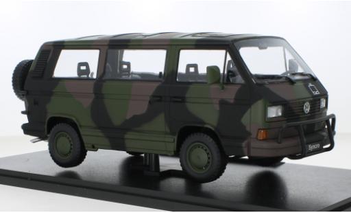 Modelauto Volkswagen T3 B Bus Syncro Bundeswehr 1987 1/18 KK Scale