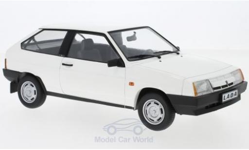 Modelauto Lada Samara Base wit 1984 1/18 KK Scale