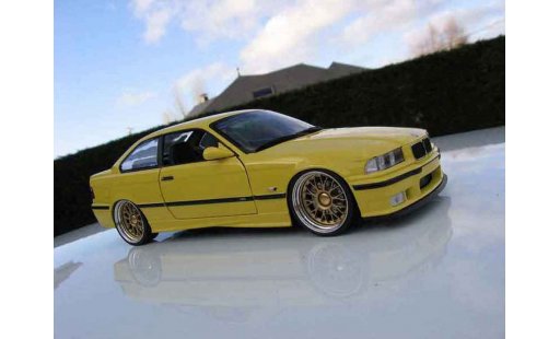 Bmw M3 coupe 1/18 Ut Models jaune E36 jantes bbs bords larges modelauto