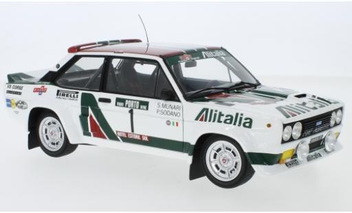 Modelauto Fiat 131 Abarth No.1 Alitalia Alitalia Rally WM Rally Portugal 1978 S.Munari/P.Sodano 1/18 Kyosho