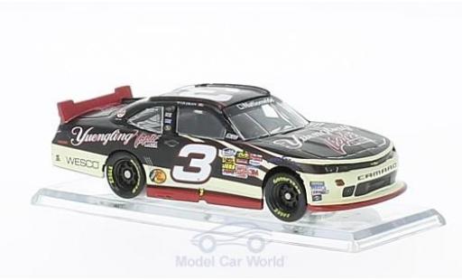 Modelauto Chevrolet Camaro course No.3 RCR Yuengling Nascar 2014 T.Dillon 1/64 Lionel Racing