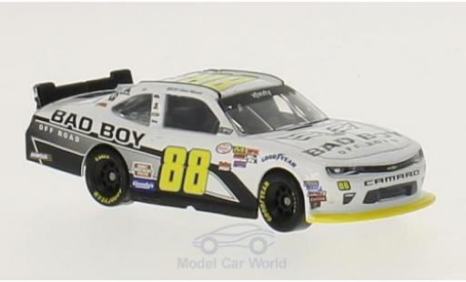 Modelauto Chevrolet Camaro RS No.88 JR Motorsports Bad Boy Buggies Nascar 2016 K.Harvick 1/64 Lionel Racing