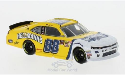 Modelauto Chevrolet Camaro RS No.88 JR Motorsports Hellmanns Nascar 2018 D.Earnhardt Jr. 1/64 Lionel Racing