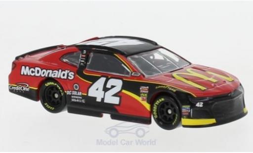 Modelauto Chevrolet Camaro RS ZL1 No.42 Chip Ganassi Racing McDonalds Nascar 2018 K.Larson 1/64 Lionel Racing