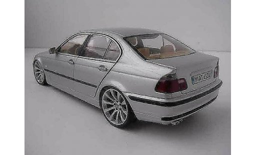 Bmw 330 tuning 1/18 Kyosho E46 m-line jantes m5 modelauto