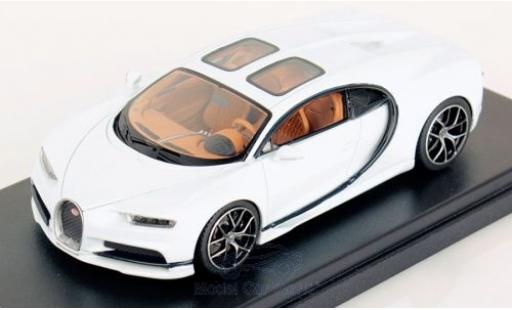 Modelauto Bugatti Chiron Sky View wit 1/43 Look Smart
