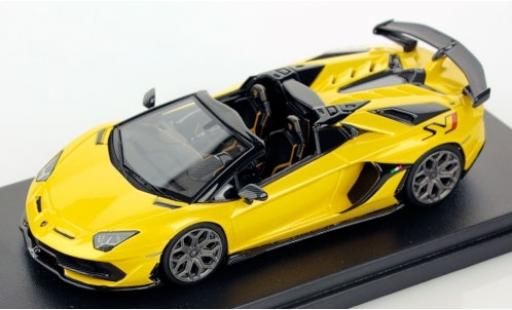 Modelauto Lamborghini Aventador SVJ Roadster geel 1/43 Look Smart
