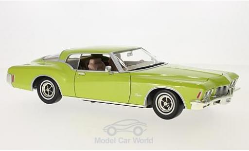 Modelauto Buick Riviera Grand Sport GS metallic groen 1971 1/18 Lucky Die Cast