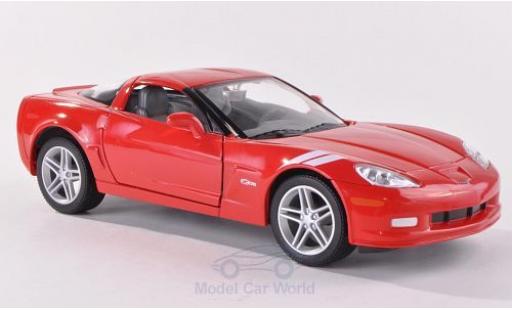 Modelauto Chevrolet Corvette Z06 (C6) rood 2007 1/24 Lucky Die Cast
