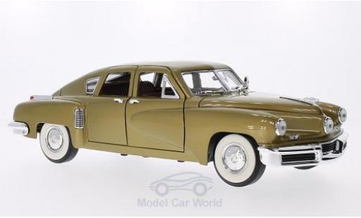 Modelauto Tucker Torpedo Base gold 1948 1/18 Lucky Die Cast