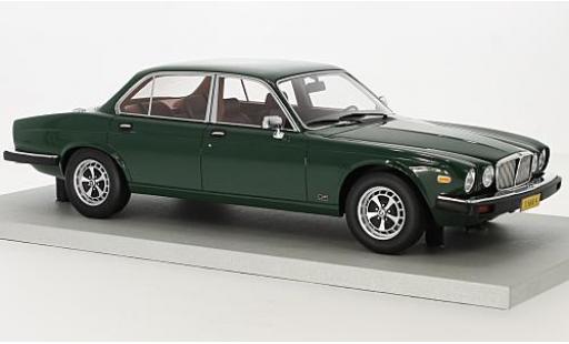 Modelauto Jaguar XJ6 Base 6 groen 1982 1/18 Lucky Step Models