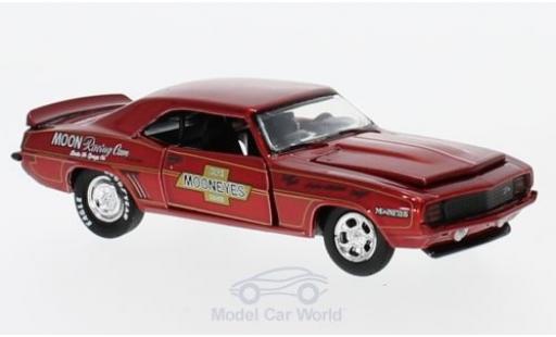 Modelauto Chevrolet Camaro Z28 Z/28 RS metallic rood Moon Equipment Co. 1969 1/64 M2 Machines
