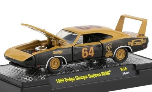 Modelauto Dodge Charger Daytona HEMI beige/zwart Mr. Casket Co. 1968 No.64 1/64 M2 Machines