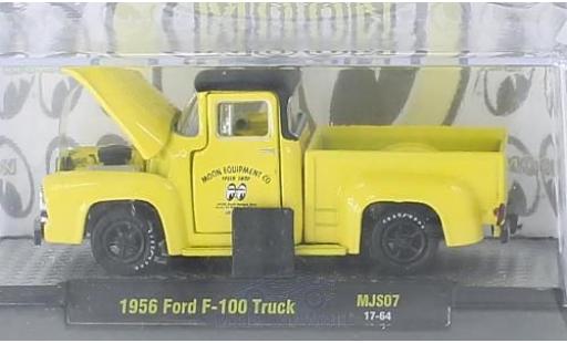 Modelauto Ford F-100 Pickup 00 Truck geel/zwart Moon Equipment Co. 1956 1/64 M2 Machines