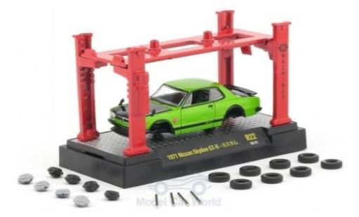 Modelauto Nissan Skyline 2000 GT-R groen/zwart 1971 Model-Kit Bausatz inklusive 4 Ersatzr&Atilde;&curren;dern 1/64 M2 Machines