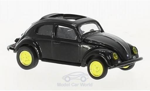 Modelauto Volkswagen Beetle Base Deluxe zwart U.S.A.Model 1953 met golden Felgen 1/64 M2 Machines