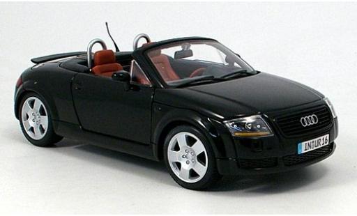 Modelauto Audi TT roadster zwart 1999 1/18 Maisto