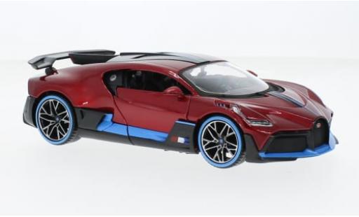 Modelauto Bugatti Divo coupe metallic rood/blauw 2024 1/24 Maisto
