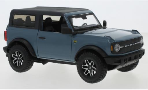 Modelauto Ford Bronco Badlands blauw/mat-zwart 2021 1/24 Maisto