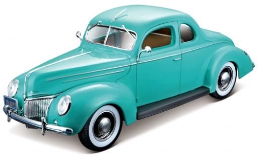 Modelauto Ford Deluxe Coupe turquoise 1939 1/18 Maisto
