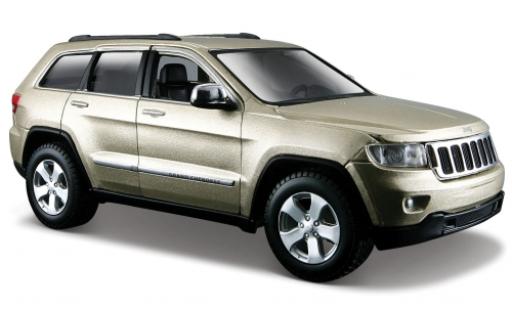 Modelauto Jeep Grand Cherokee Laredo metallic beige 1/24 Maisto