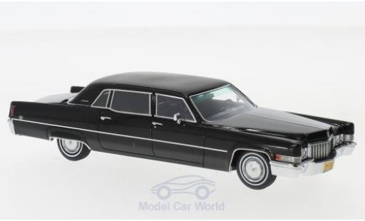 Modelauto Cadillac Fleetwood Series 75 Sedan zwart 1970 1/43 Matrix