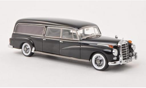 Modelauto Mercedes 300 Utilitaire C (W186) Binz Hearse zwart 1956 1/43 Matrix
